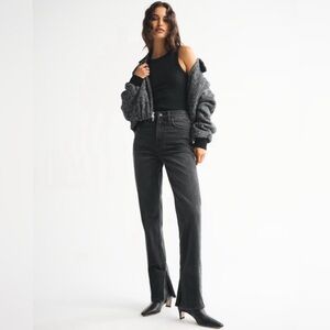 Abercrombie & Fitch Ultra High Rise 90s Straight Jean